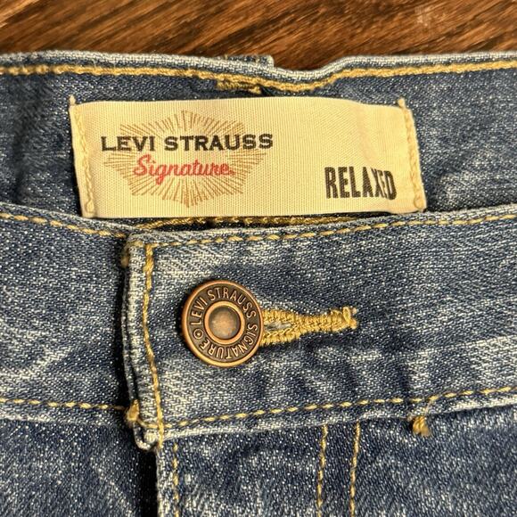 Levi’s Signature Denim Shorts Men’s 42 Relaxed Fit Blue‎ Y2K Vintage Style - Picture 1 of 7
